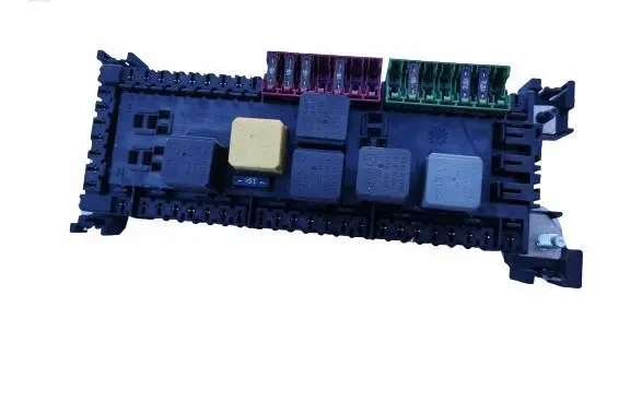 Mercedes-Benz ML AMG W166 Fuse module 1669063901