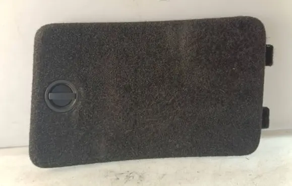 Volkswagen PASSAT B7 Trunk/boot trim cover 1J0867468