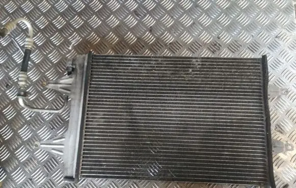 A/C cooling radiator (condenser)