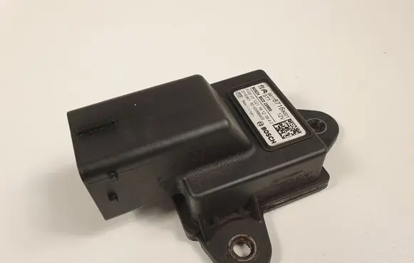 Citroen C4 II Picasso Glow plug pre-heat relay 9677871680