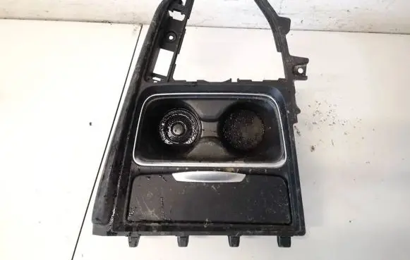 BMW 3 F30 F35 F31 Cup holder 58450713