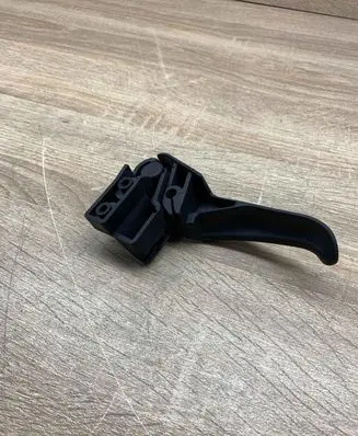 Volkswagen PASSAT B5 Engine bonnet (hood) release handle 3B1823533