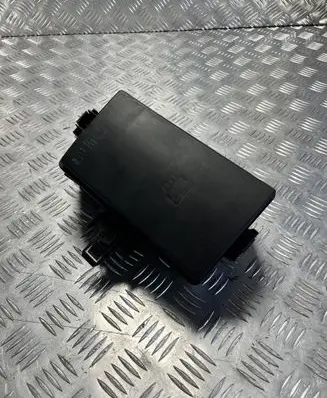 Skoda Superb B8 (3V) Fuse box cover 5Q0907361D