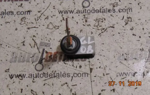 Mercedes-Benz GL X164 Interior temperature sensor A1638300272