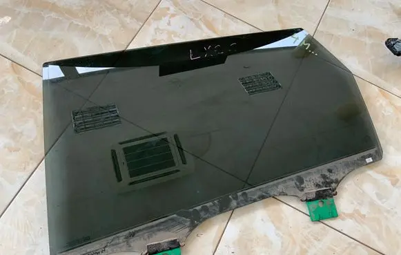 Audi Q7 4M Rear door window glass 43R002092 DOT24M98AS3 4M0845025B