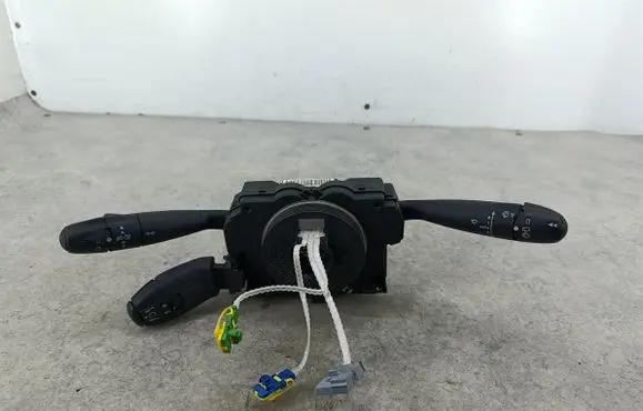 Peugeot 307 Wiper turn signal indicator stalk/switch 96533587XT