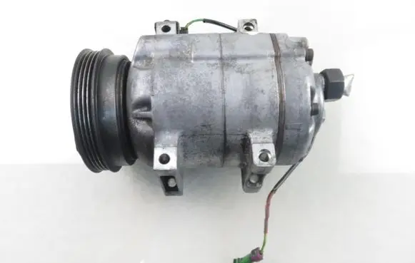 Audi A4 S4 B5 8D Air conditioning (A/C) compressor (pump)