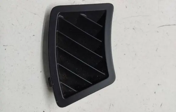 BMW 5 E60 E61 Dashboard side air vent grill/cover trim 7039705 52180L