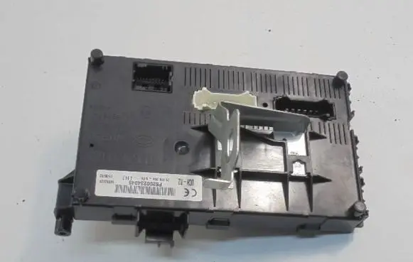 Renault Clio II Other control units/modules P8200234045