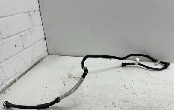 BMW 5 G30 G31 Vacuum line/pipe/hose 20896010
