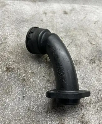 Mercedes-Benz Sprinter W906 Engine coolant pipe/hose 1481934