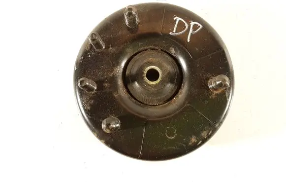 Coil spring mount