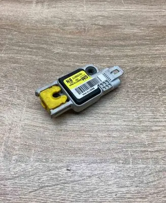 Opel Vectra C Airbag deployment crash/impact sensor 13123277