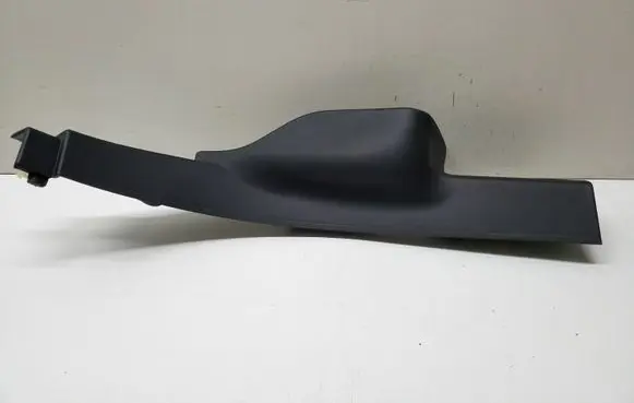 Maserati Quattroporte Rear sill trim cover FA00AAH01793