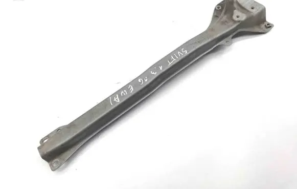 Suzuki Swift I Radiator support slam panel