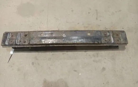 Toyota Avensis T270 Rear beam 