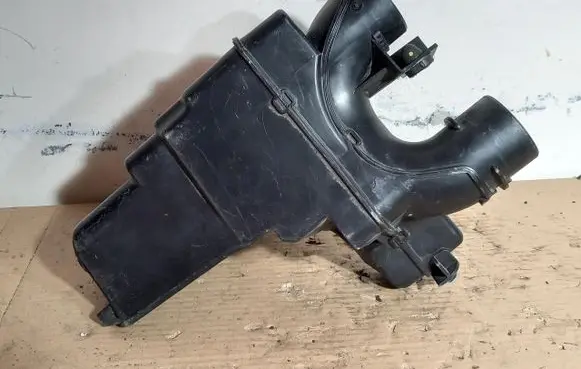 Renault Laguna III Intake resonator 8200686267