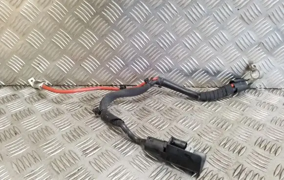Volkswagen Tiguan Positive cable (battery) 5QA971228G