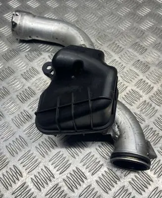 Intake resonator