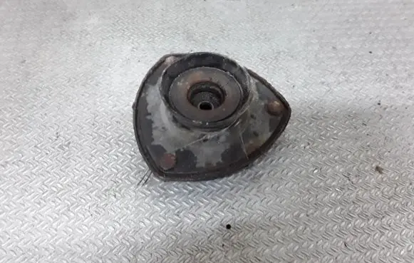 Mitsubishi Grandis Front upper strut mount 