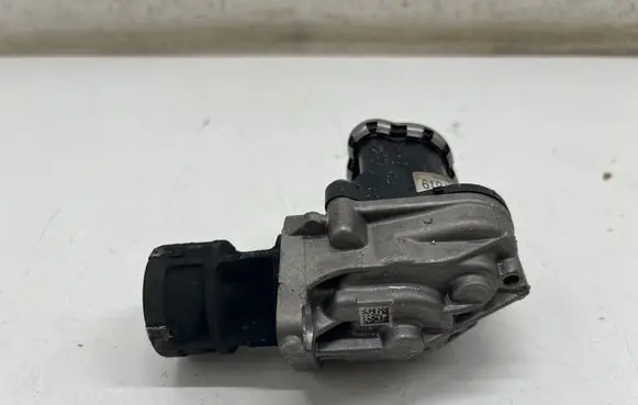 Opel Insignia B EGR valve 55507819