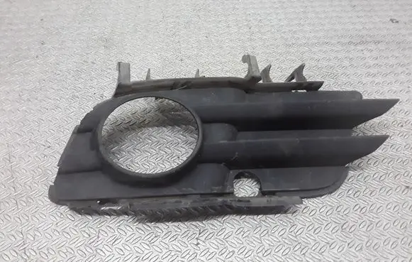Opel Vectra C Front bumper lower grill 0551004542
