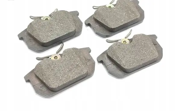 Fiat Coupe Brake pads (rear) 9945822