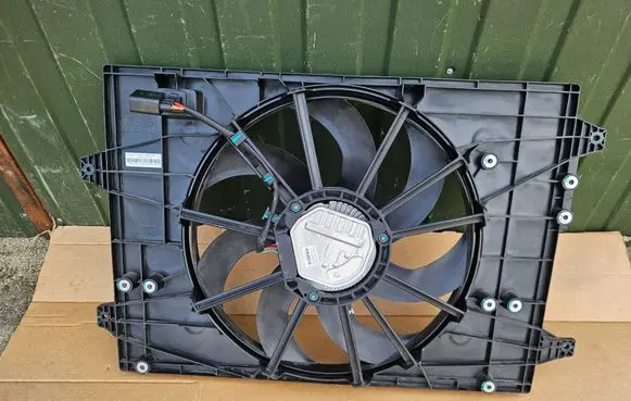 Volvo EX30 Electric radiator cooling fan 6600160199 P6600160199