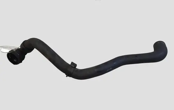 Volvo V70 Engine coolant pipe/hose S4000256
