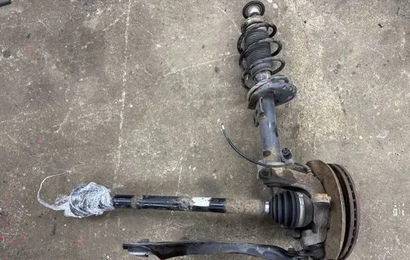 Volkswagen Polo V 6R Front suspension assembly kit set 