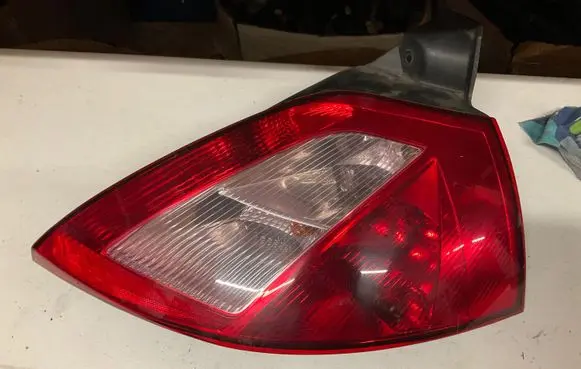 Renault Megane II Rear/tail lights 8200073237