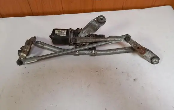 Renault Clio III Front wiper linkage 8200268931D