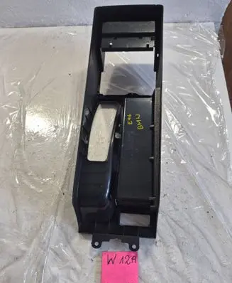BMW 3 E46 Center console 51168213680 51168218302