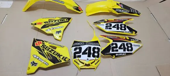 Suzuki Forenza Fender 86661