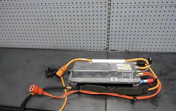 Volvo V60 Wireless charging module 31394702