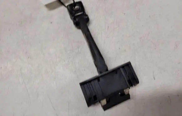 BMW 1 E81 E87 Front door check strap stopper