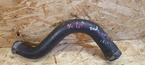 Volvo S40, V40 Engine coolant pipe/hose 30864031