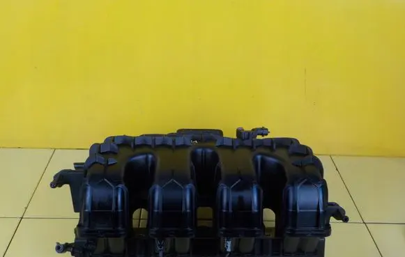 Ford Galaxy Intake manifold AG9G9424BE SSACY