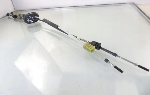 Opel Astra J Gear shift cable linkage