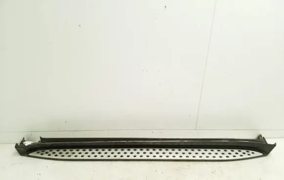 Mercedes-Benz ML W164 Sill