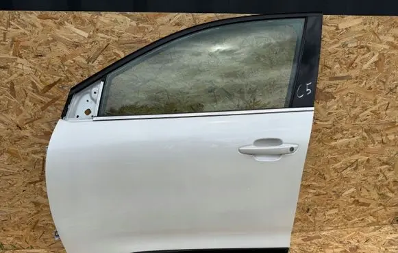Citroen C5 Aircross Front door 
