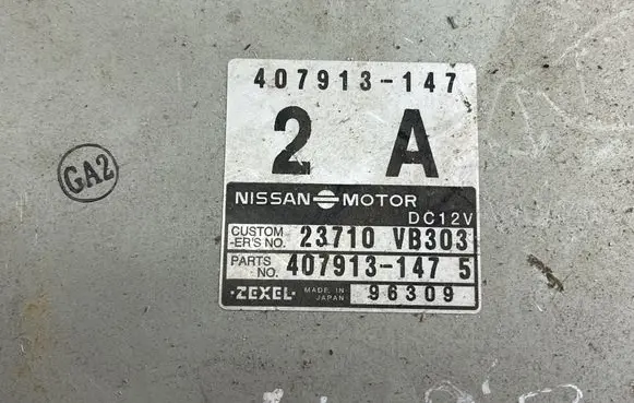 Nissan Patrol Y61 Engine control unit/module 407913147 23710vb303 4079131475