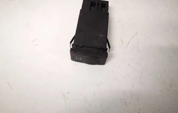 Audi A4 S4 B5 8D Windscreen/window heater switch 4d0941503b