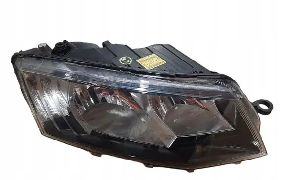 Skoda Octavia Mk4 Headlight/headlamp 20-14683-05-2 5E1941016