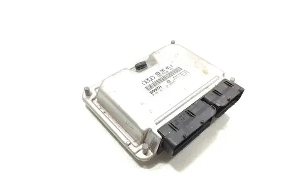 Audi A4 S4 B5 8D Engine control unit/module 8E0907401Q 0281011135 1039S01812