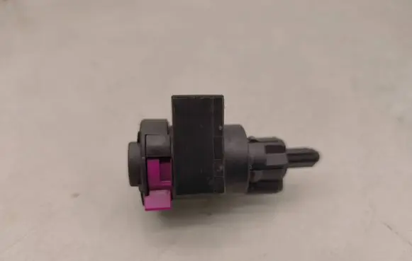 Audi A6 C7 Brake pedal sensor switch 4F0945459