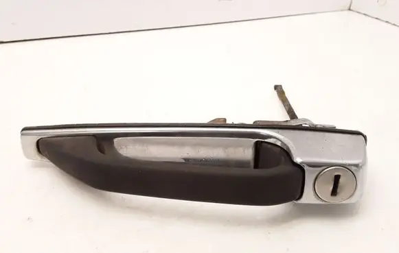 Mercedes-Benz W123 Front door exterior handle