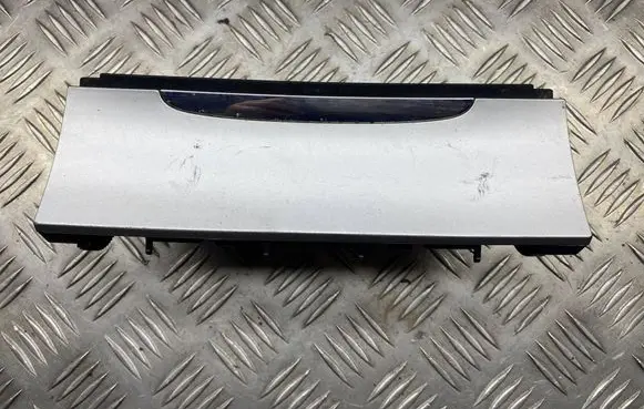 Volkswagen PASSAT B6 Car ashtray 318220100 3C0863284A 3C0857961A