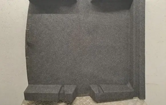 Chrysler 300 - 300C Trunk/boot mat liner 04628970AD