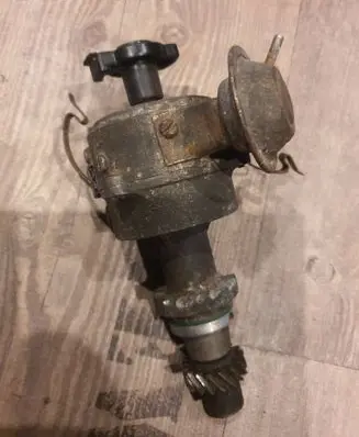 Volkswagen Golf II Spark distributor 050905205s 2525722a